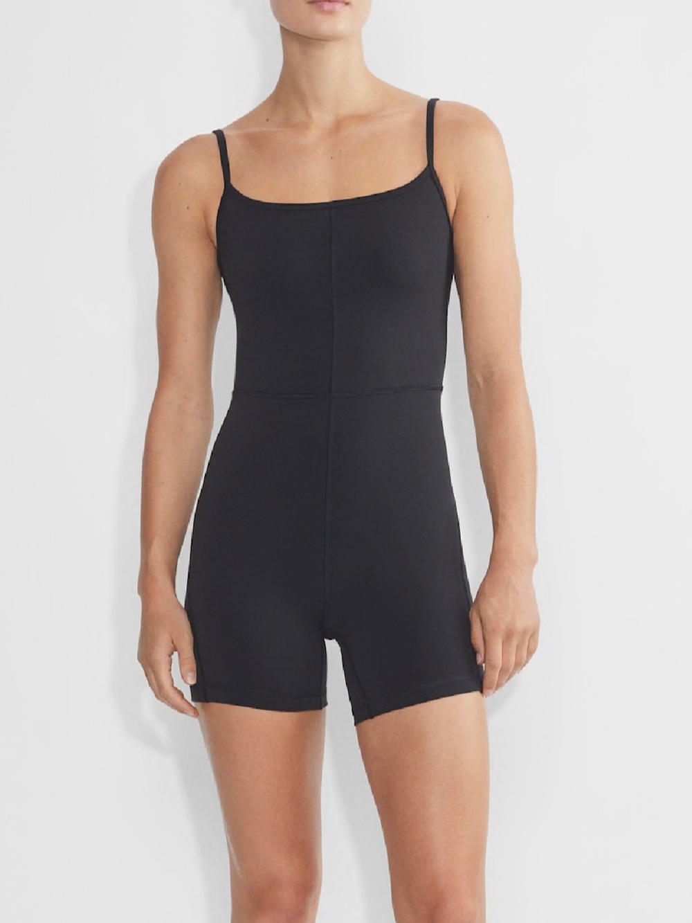 Aritzia Wilfred Free 5” jumpsuit